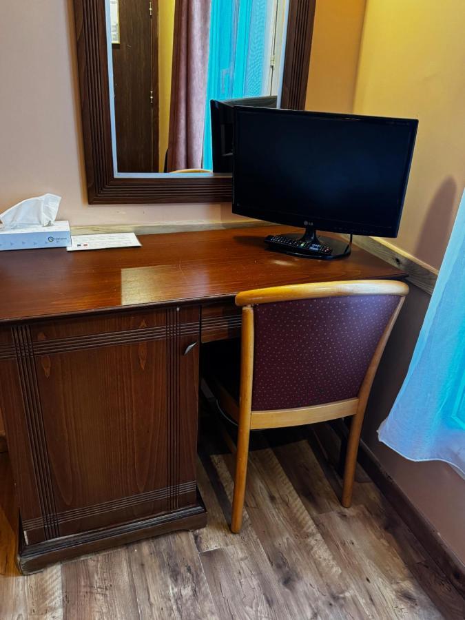 121 Hotel París