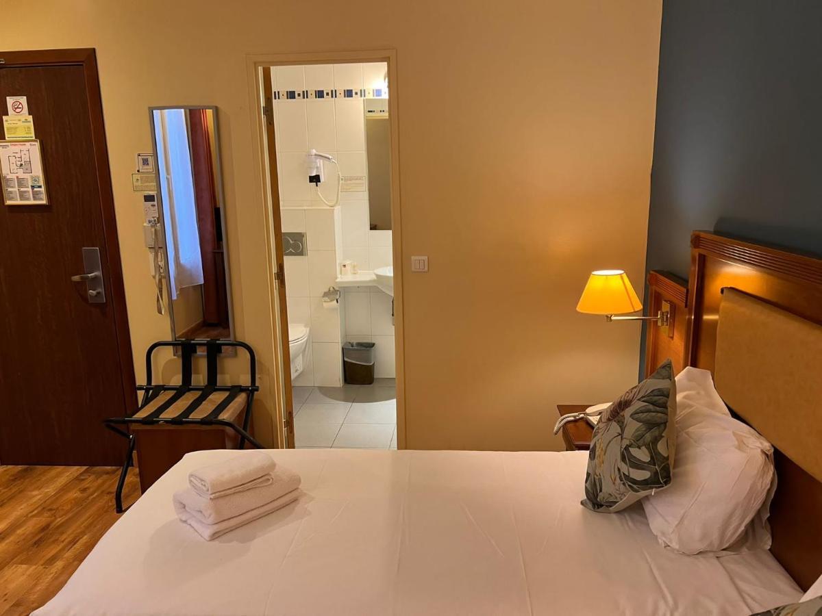 Hotel 121 París
